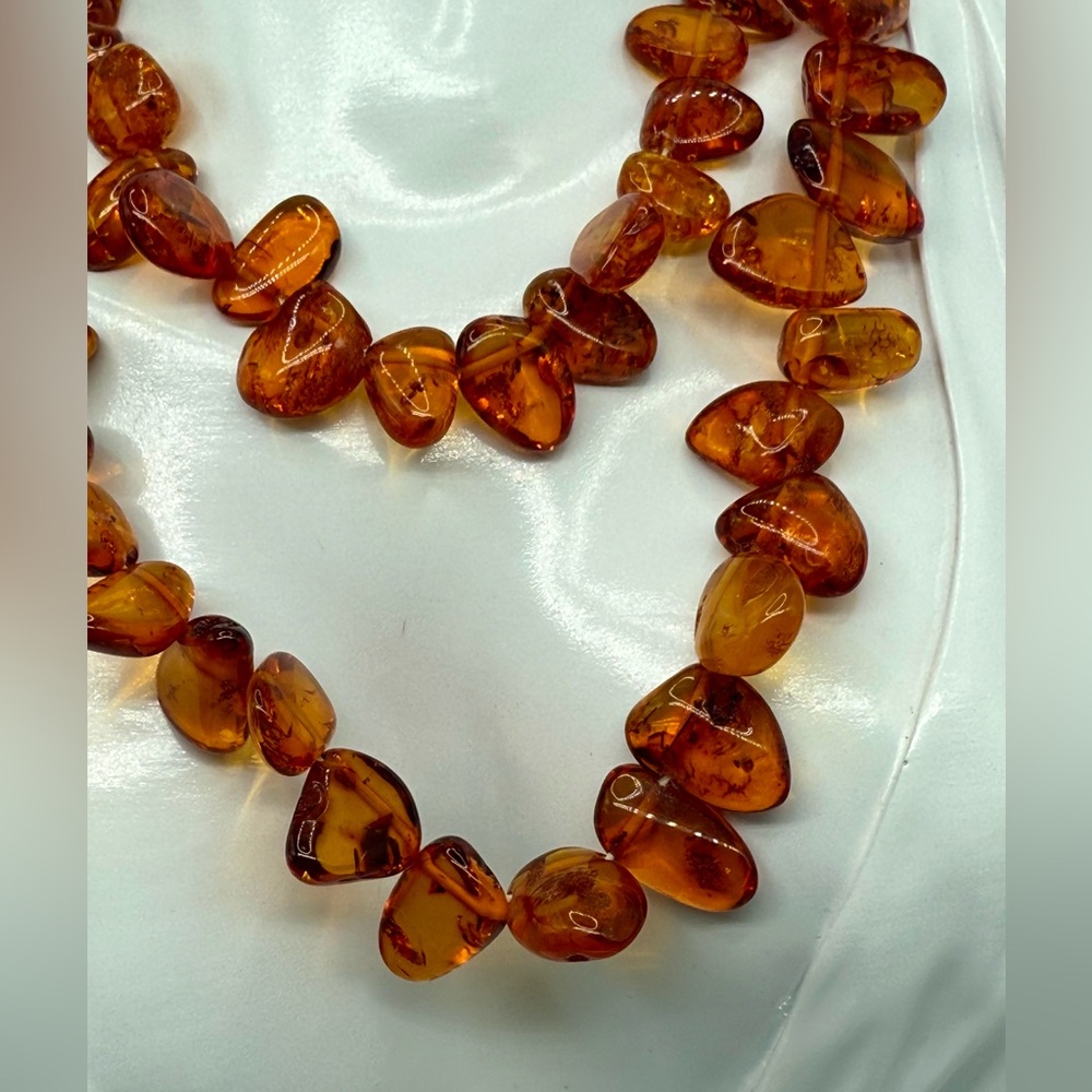 Genuine Baltic Amber Necklace with Amber Screw Clasp 24" Long - Picture 3 of 17